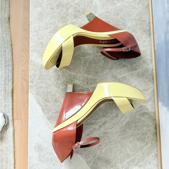 Chanel Vintage 2006 Sandals Women's Size: 8 - Picture 10 of 13